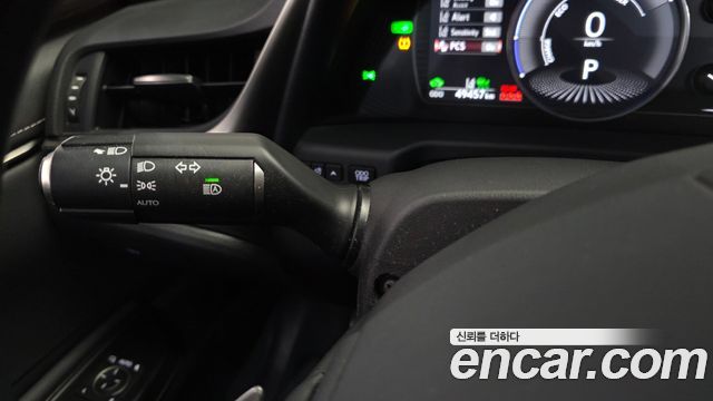 Lexus ES300h (VII) Luxury Plus 2019 — фото 31