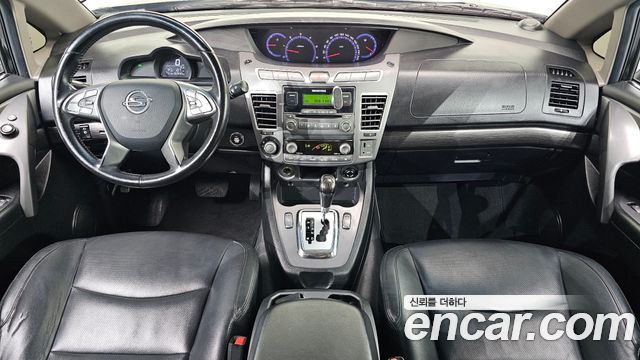 KG Mobility (SsangYong) Korando Turismo 4WD Outdoor Edition 9-seater 2018 — фото 7