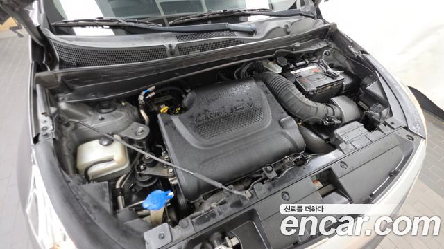 Kia Sportage R Diesel 2WD TLX Deluxe 2012 — фото 6