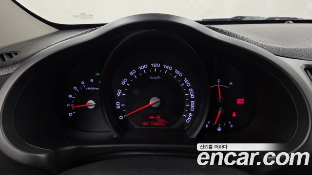 Kia Sportage R Diesel 2WD TLX Deluxe 2012 — фото 8