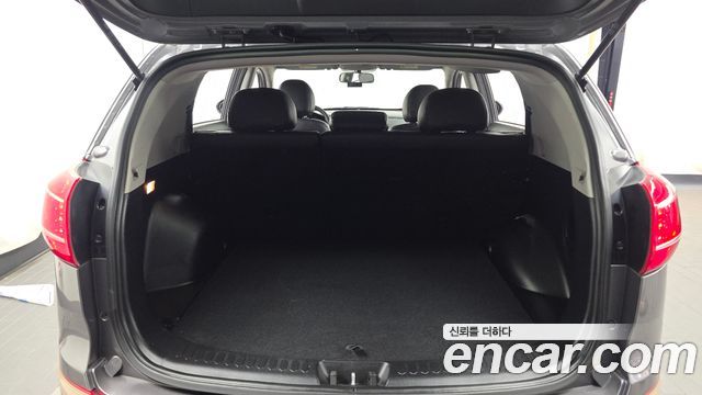 Kia Sportage R Diesel 2WD TLX Deluxe 2012 — фото 20