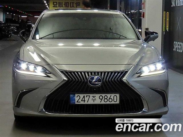 Lexus ES300h (VII) Supreme 2019 — фото 3