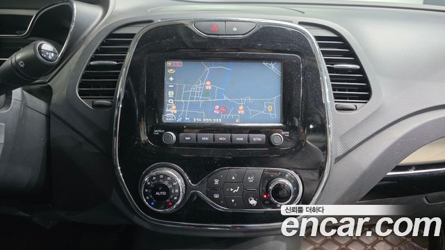 Renault Korea QM3 RE 2016 — фото 14
