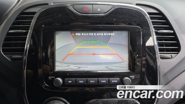 Renault Korea QM3 RE 2016 — фото 15