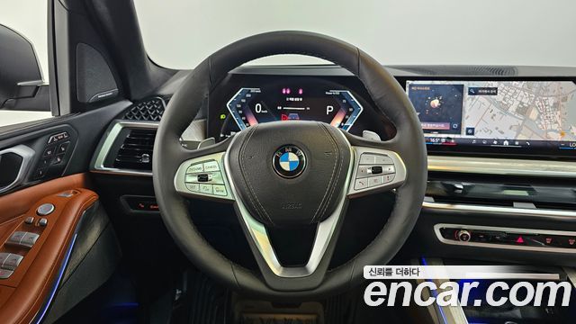 BMW X7 (G07) xDrive 40i Design Pure Excellence 7-Seater 2025 — фото 17