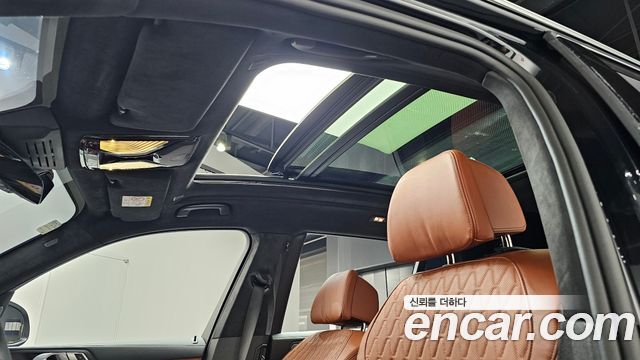 BMW X7 (G07) xDrive 40i Design Pure Excellence 7-Seater 2025 — фото 21