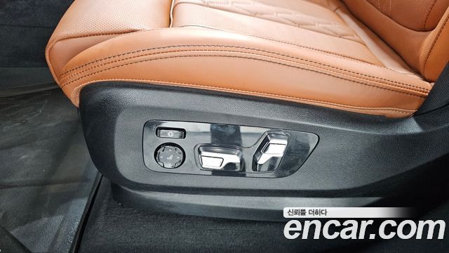 BMW X7 (G07) xDrive 40i Design Pure Excellence 7-Seater 2025 — фото 36
