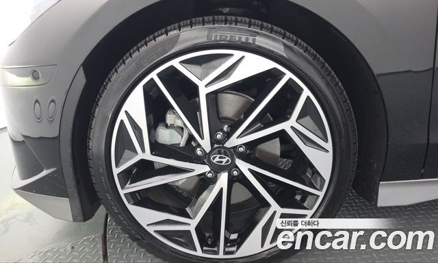 Hyundai Ioniq 6 Long Range AWD Prestige 2023 — фото 5