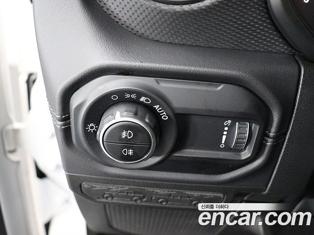 Jeep Wrangler (JL) 2.0 Rubicon 4Door 2024 — фото 17