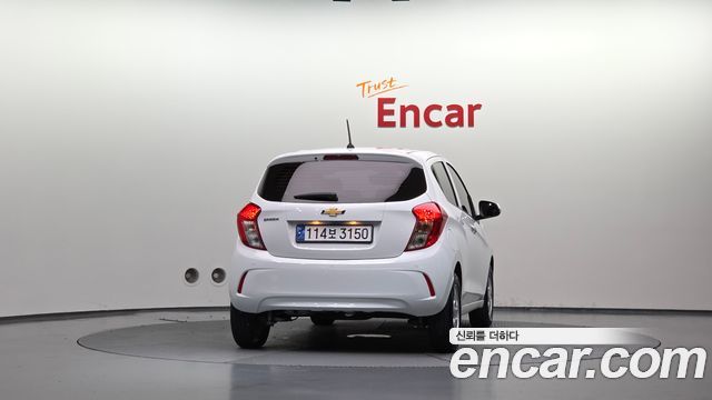 Chevrolet Spark LT 2022 — фото 4
