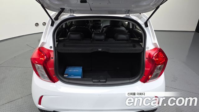 Chevrolet Spark LT 2022 — фото 20
