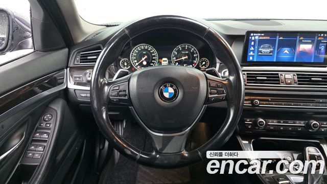 BMW 5 Series (F10) 528i xDrive 2014 — фото 12