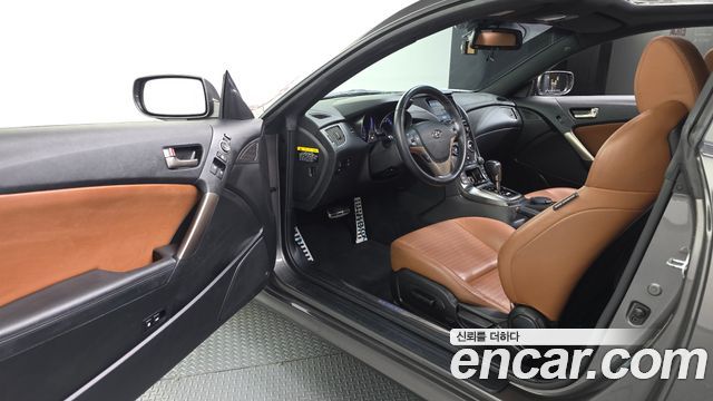 Hyundai Genesis Coupe 200 Turbo S 2012 — фото 10