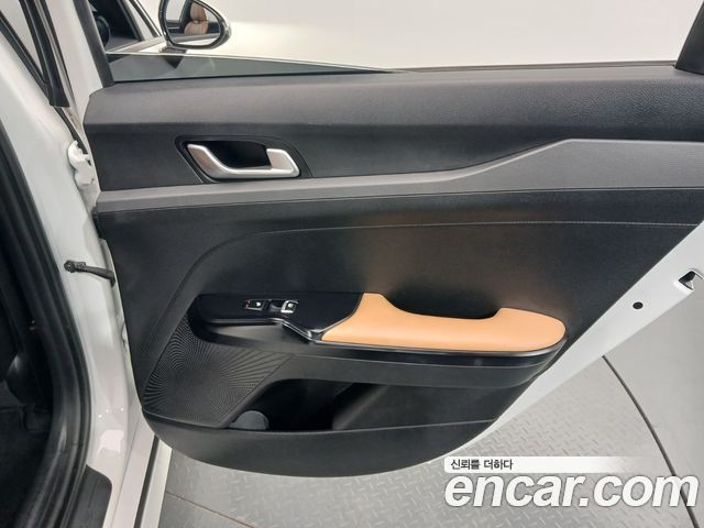 Kia K5 (III) 1.6 Turbo Prestige 2020 — фото 25