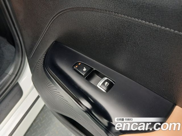 Kia K5 (III) 1.6 Turbo Prestige 2020 — фото 32