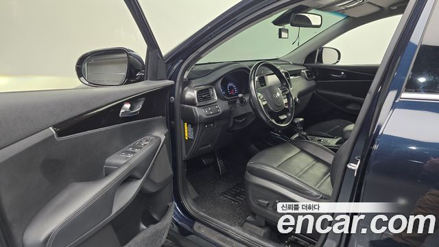Kia Sorento Diesel 2.2 2WD Noblesse Special 2019 — фото 10