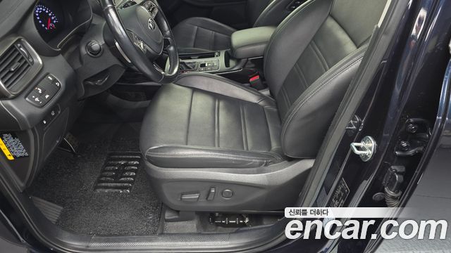 Kia Sorento Diesel 2.2 2WD Noblesse Special 2019 — фото 18