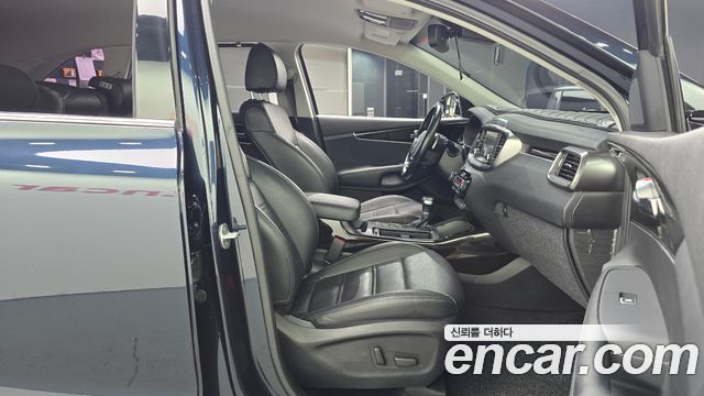 Kia Sorento Diesel 2.2 2WD Noblesse Special 2019 — фото 26