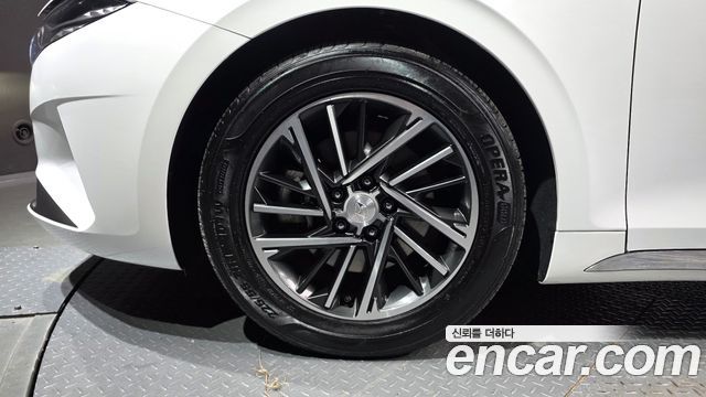 Hyundai Grandeur (IG) 2.5 Premium Choice 2020 — фото 5
