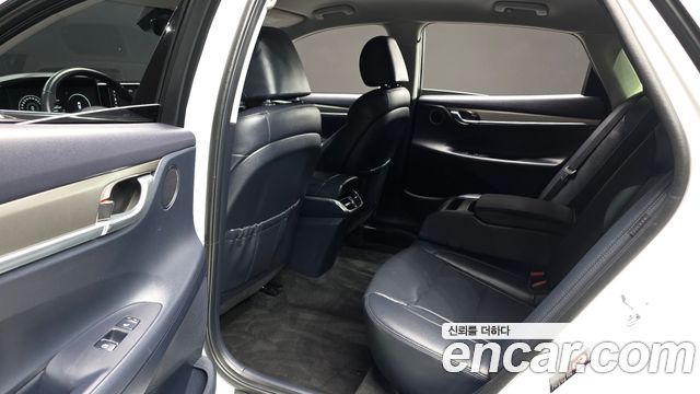 Hyundai Grandeur (IG) 2.5 Premium Choice 2020 — фото 15