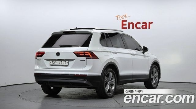 Volkswagen Tiguan (II) 2.0 TDI 4Motion Prestige 2018 — фото 2