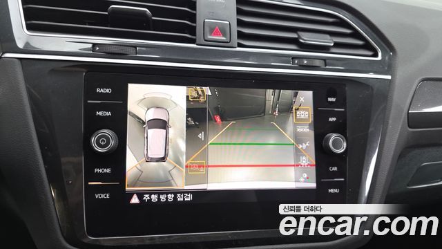 Volkswagen Tiguan (II) 2.0 TDI 4Motion Prestige 2018 — фото 15