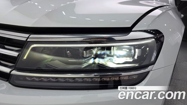 Volkswagen Tiguan (II) 2.0 TDI 4Motion Prestige 2018 — фото 22