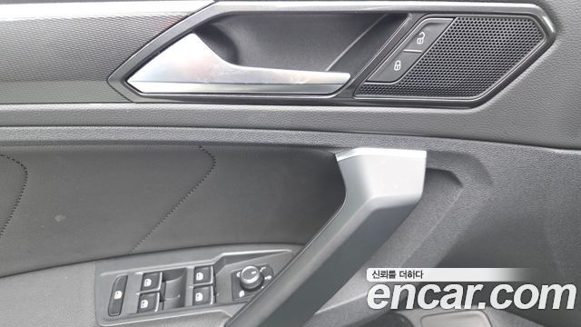 Volkswagen Tiguan (II) 2.0 TDI 4Motion Prestige 2018 — фото 28