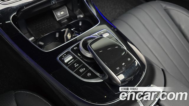Mercedes-Benz E-Class (W213) E300 4MATIC Exclusive 2020 — фото 18