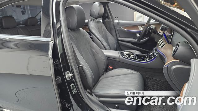 Mercedes-Benz E-Class (W213) E300 4MATIC Exclusive 2020 — фото 26