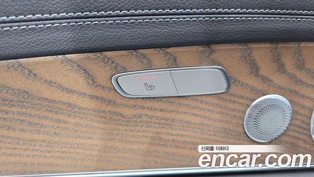 Mercedes-Benz E-Class (W213) E300 4MATIC Exclusive 2020 — фото 30
