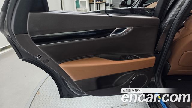 Genesis G80 (RG3) Gasoline 2.5 Turbo AWD 2024 — фото 25