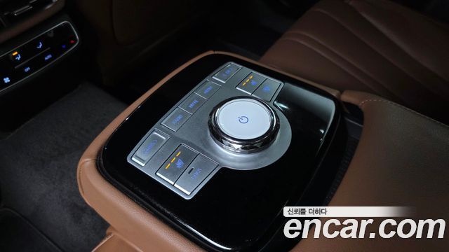 Genesis G80 (RG3) Gasoline 2.5 Turbo AWD 2024 — фото 29