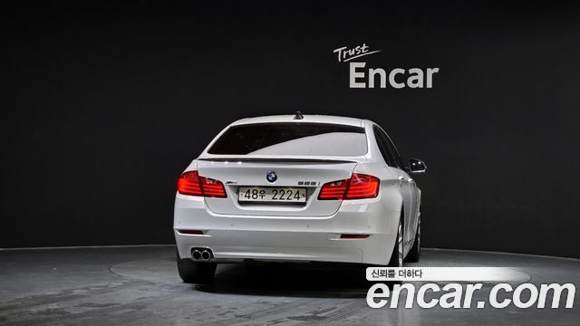 BMW 5 Series (F10) 528i 2015 — фото 4