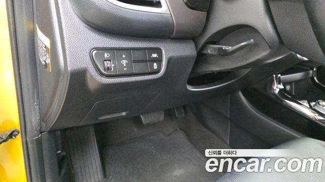 Kia Seltos Gasoline 1.6 Turbo 2WD Prestige 2020 — фото 18