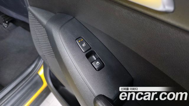Kia Seltos Gasoline 1.6 Turbo 2WD Prestige 2020 — фото 19