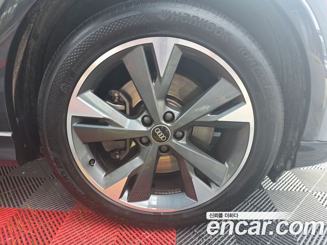 Audi Q4 e-tron (F4) 40 Premium 2022 — фото 7