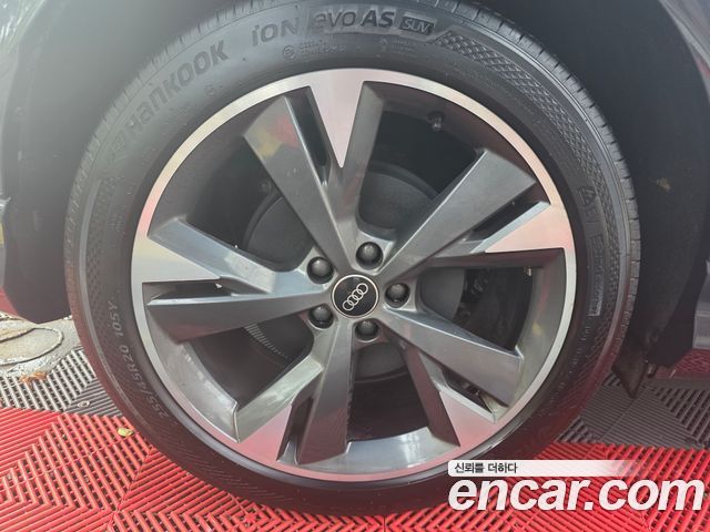 Audi Q4 e-tron (F4) 40 Premium 2022 — фото 8