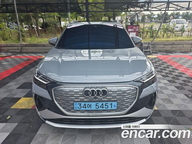 Audi Q4 e-tron (F4) 40 Premium 2022 — фото 14