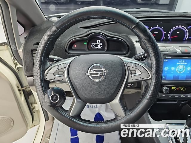 KG Mobility (SsangYong) Korando Turismo 4WD TX 9-seater 2018 — фото 9