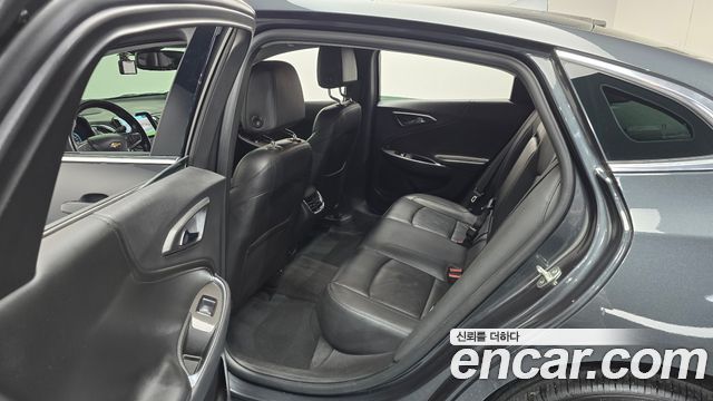 Chevrolet Malibu 2.0 Turbo LT Permium 2017 — фото 15