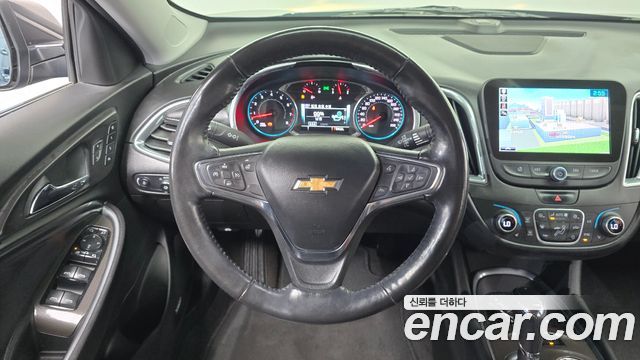 Chevrolet Malibu 2.0 Turbo LT Permium 2017 — фото 17