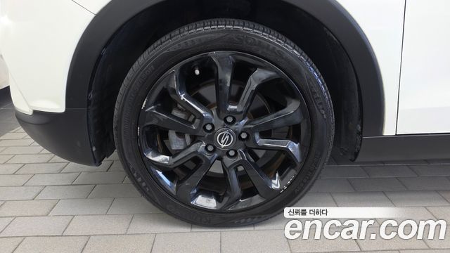 KG Mobility (SsangYong) Tivoli LX 2WD DLX 2016 — фото 5