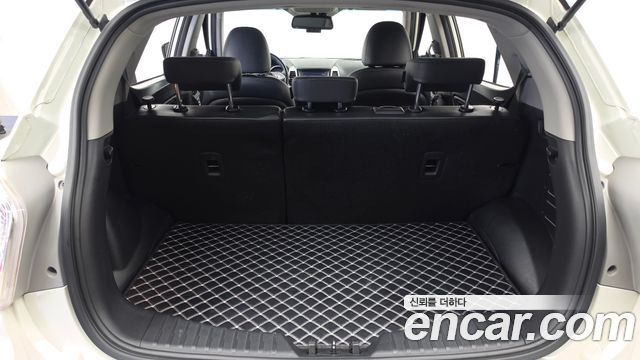 KG Mobility (SsangYong) Tivoli LX 2WD DLX 2016 — фото 20