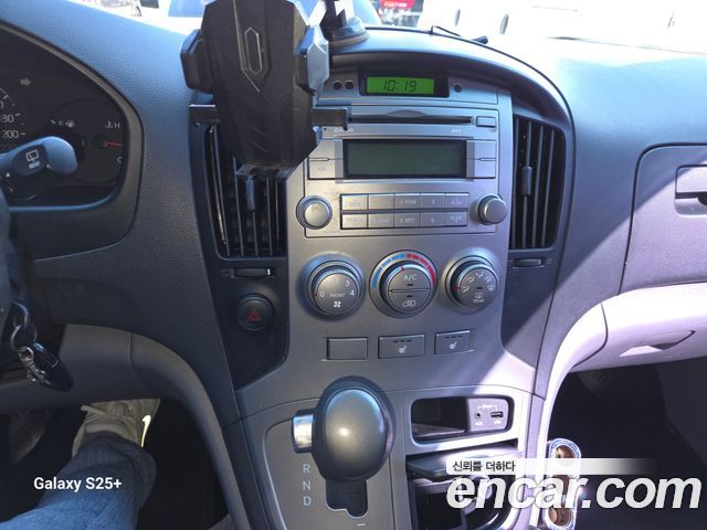 Hyundai Grand Starex 3-Seater VAN CVX Luxury 2014 — фото 18