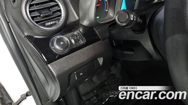 Chevrolet Orlando 2.0 Diesel LT Safety Pack 2015 — фото 16