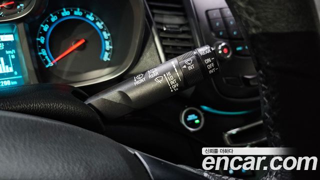 Chevrolet Orlando 2.0 Diesel LT Safety Pack 2015 — фото 18