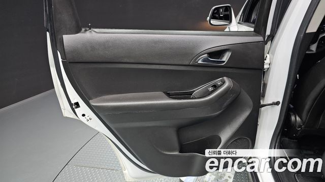 Chevrolet Orlando 2.0 Diesel LT Safety Pack 2015 — фото 25