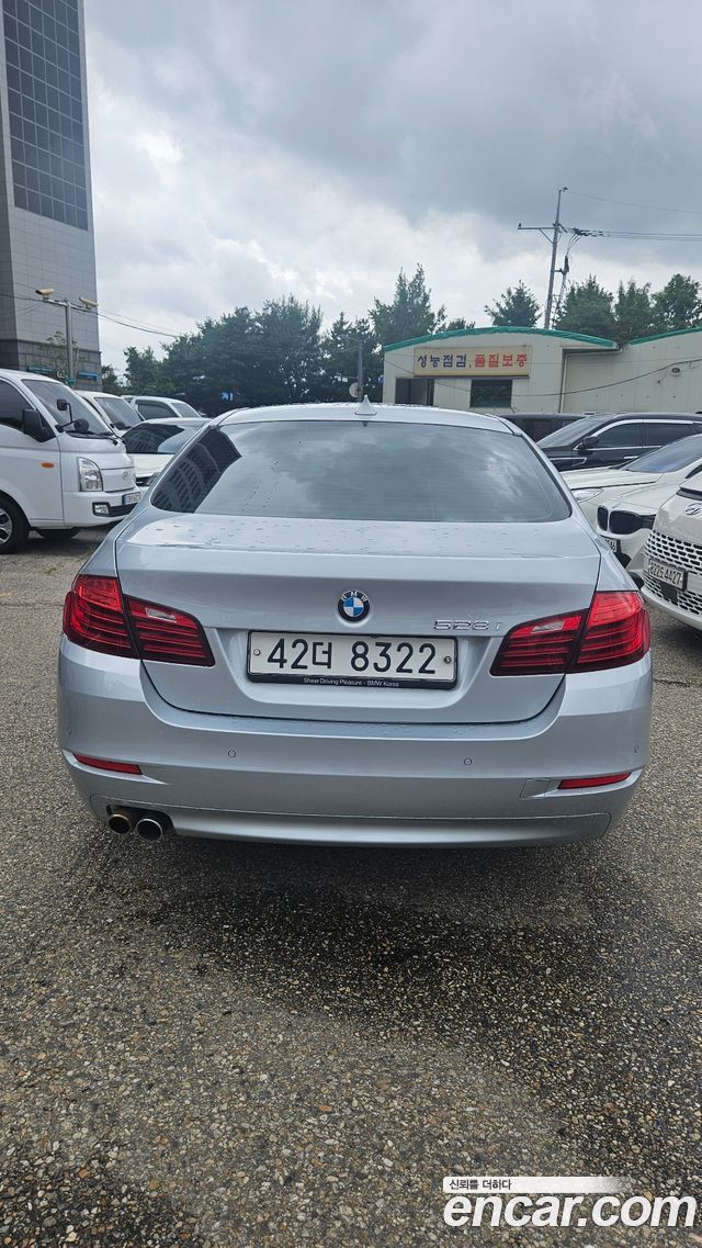 BMW 5 Series (F10) 528i 2014 — фото 4