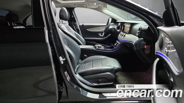 Mercedes-Benz E-Class (W213) E220d Avantgarde 2017 — фото 11